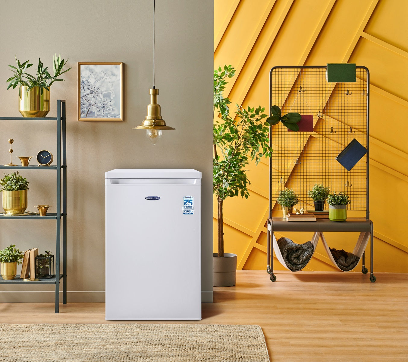 IceKing RHZ552EW WHITE 55CM UNDER COUNTER FREEZER